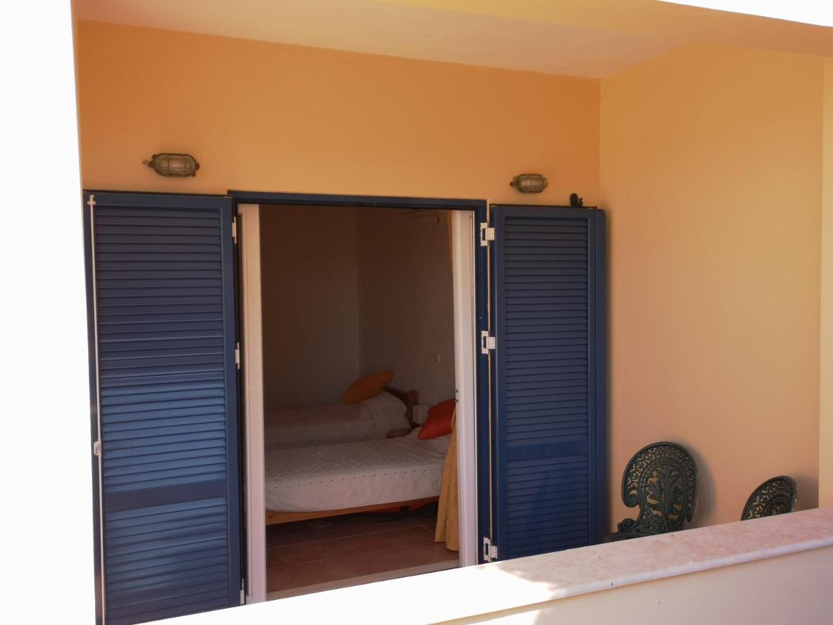 Villa Lir Tholos  Luaran gambar
