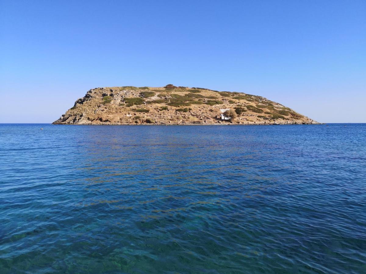 Villa Lir Tholos  Luaran gambar